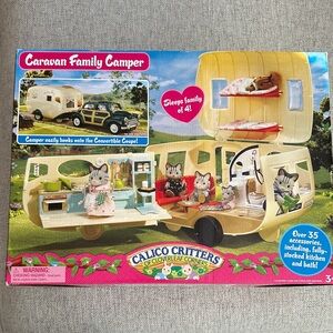 Calico Critters Caravan Family Camper toy playset over 34 accessories NEW IN BOX